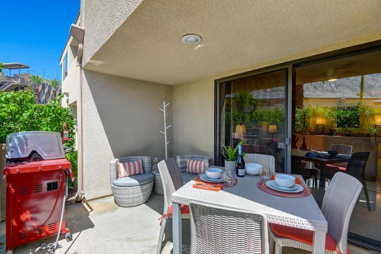 Modern Plaza Villas Oasis Palm Springs Eksteriør bilde