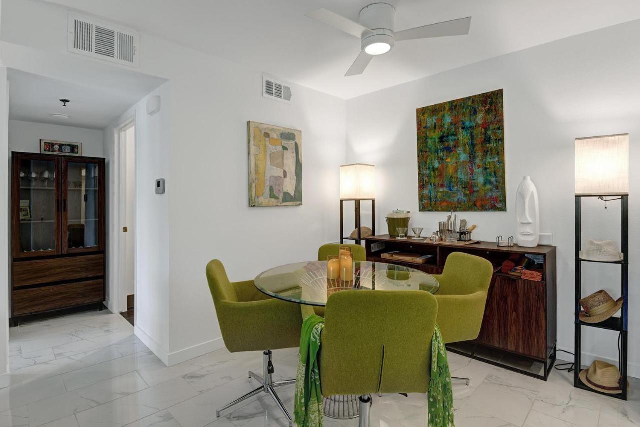 Modern Plaza Villas Oasis Palm Springs Eksteriør bilde